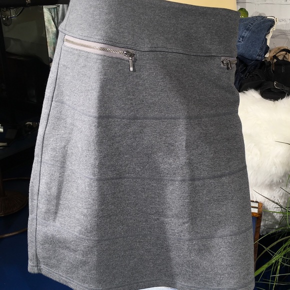 Athleta Skirt - Picture 9 of 9